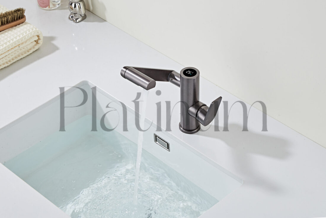 Platinum Euphoria Смесител за мивка с въртяща глава и дисплей за температура